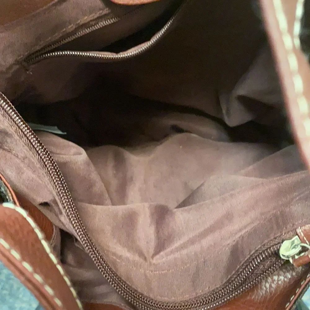 Purse  - Picture 5 of 5